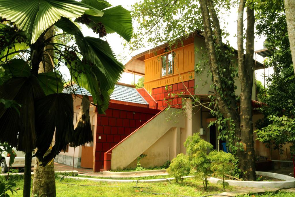 Marari Beach Pearl Homestay มาราริคุลาม ภายนอก รูปภาพ